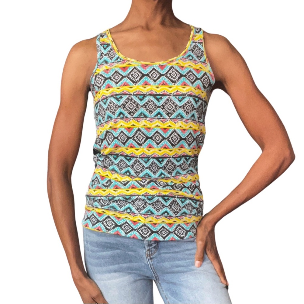 TIME AND TRU MULTICOLORED RIBBED TANK TOP